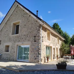 https://appartement-avec-jardin-et-jacuzzi-4-personnes.fr-provencehotel.com