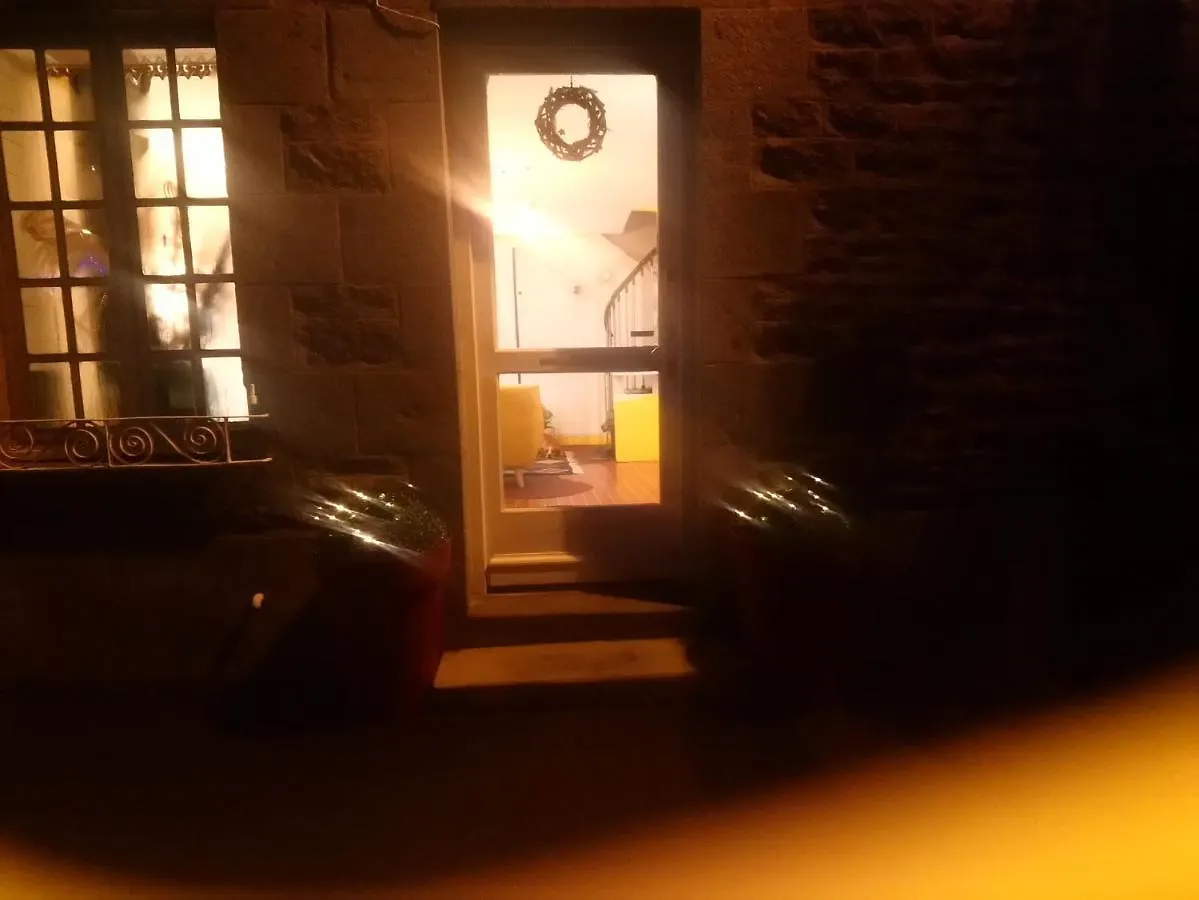 Bienvenue Guest House Saint-Pierre-de-Plesguen 0*,
